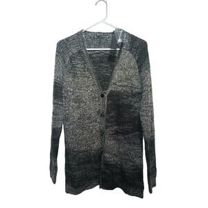 Daisy Fuentes Women's Cardigan Size Medium